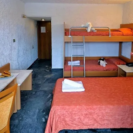 Karteros Hotel קרטרוס